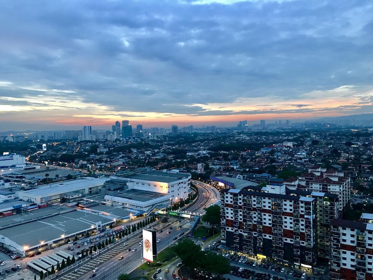 Апартаменти Minimalist Duplex @ Petaling Jaya & Sunway Екстер'єр фото